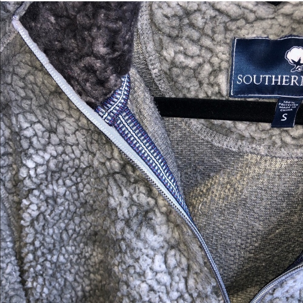 Southern Shirt Grey Sherpa Pullover Jacket - Picture 7 of 8